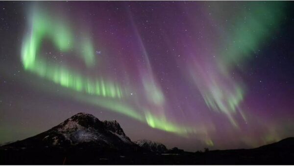 A Solar Outburst might cause the Northern Lights to Appear Across the North