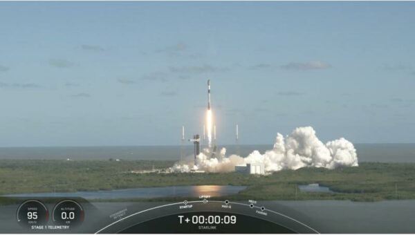 SpaceX Successfully Launches 24 Starlink Satellites from Florida