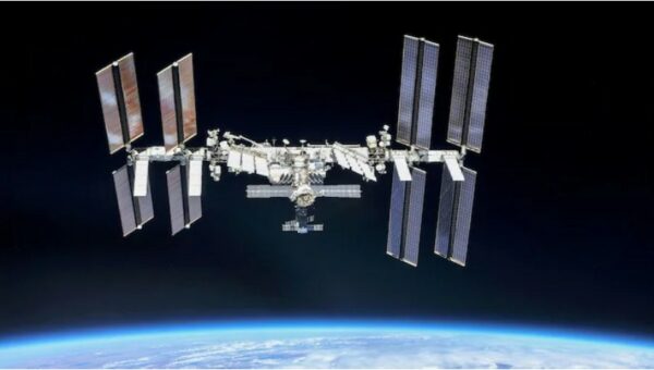 Roscosmos and NASA disagree about the cause and extent of the ISS air leak